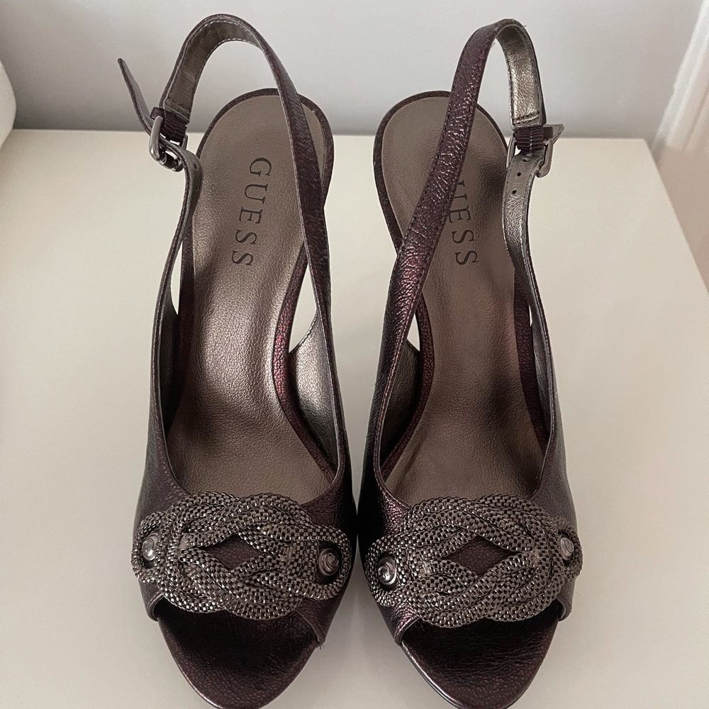 Guess high heels size 6.5